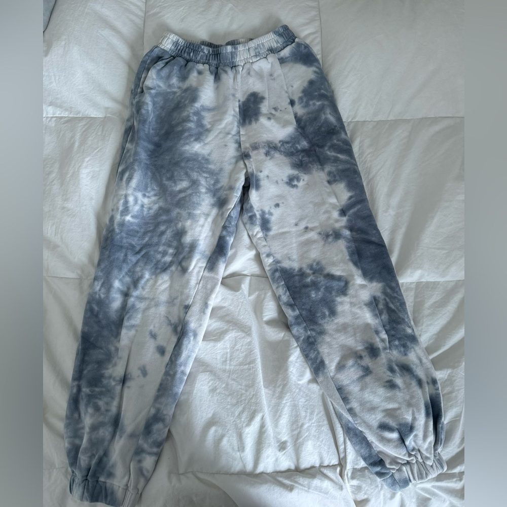 Love + Harmony tie dye sweat pants, size medium